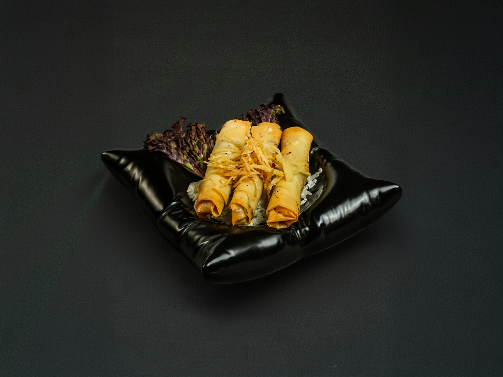 رقائق جبن رول